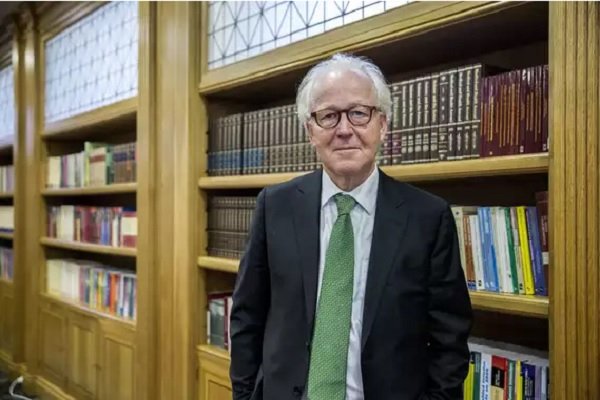 Lars Heikensten, director ejecutivo de la Fundación Nobel, en la biblioteca de la Fundación Ramón Areces. / Olmo Calvo / Sinc (photo: )